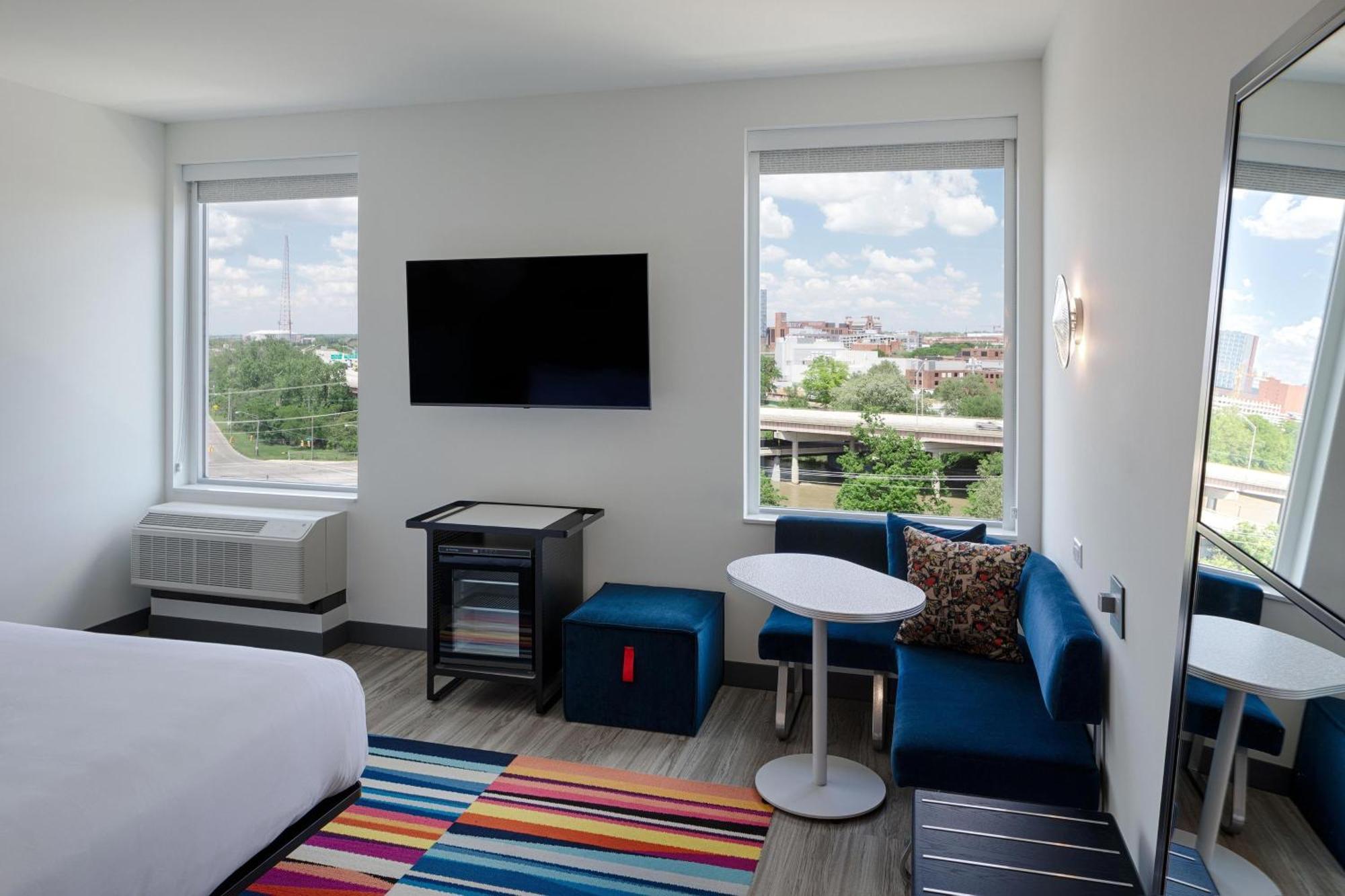 Отель Aloft Колумбус Экстерьер фото